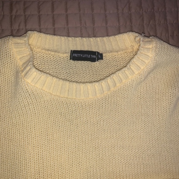 Pretty little things matching knit short set - Picture 6 of 7